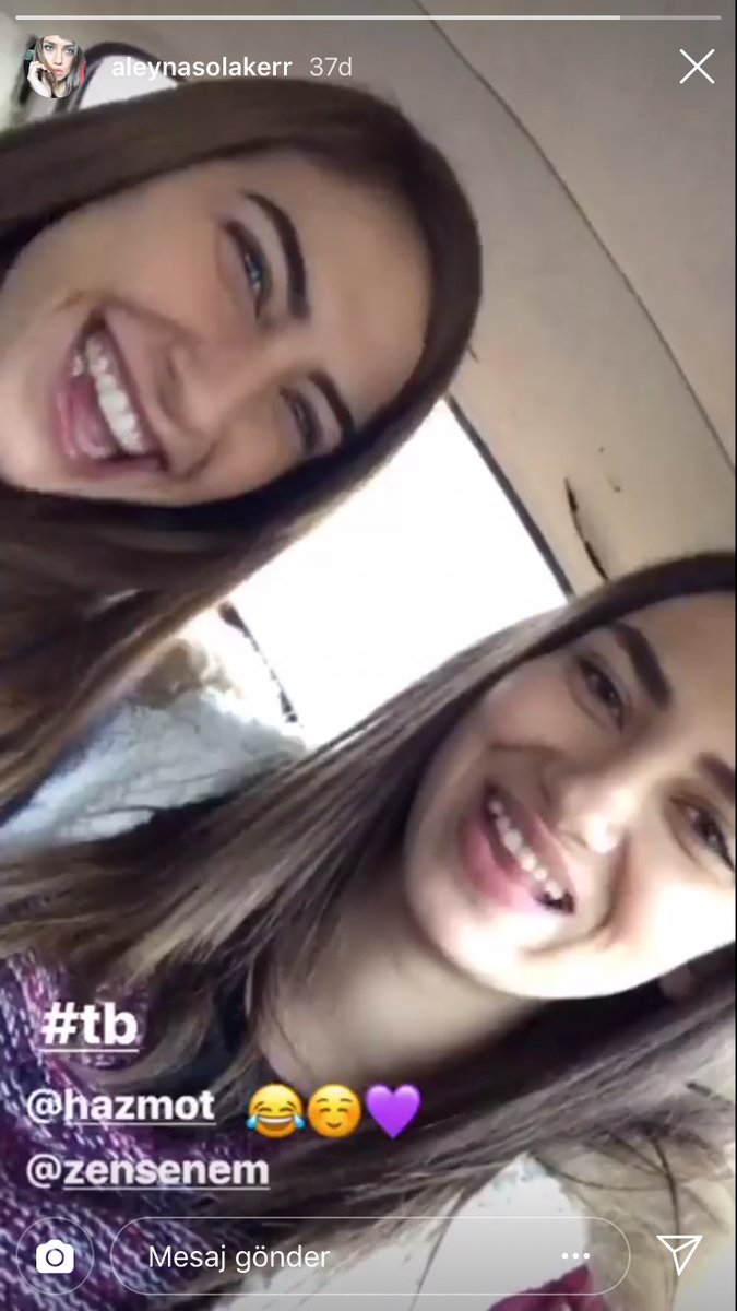 ikinktaSaryajin's tweet photo. Şuraya bir HazAl güzelliği ve minnoşluğu bırakıyorum bir dal🌹❤ yerim lan sizi😙 nasıl özlemişim ya😍🙈 🙏 sakız çiğneyişinize kurban❤ ve bir nevi en çok ta #MerCem kardesliğini özledim🌺💕 #kirgincicekler #hazarmotan #AleynaSolaker @hazarmotan @aleynasolaker https://t.co/BP5B6Hlyz6