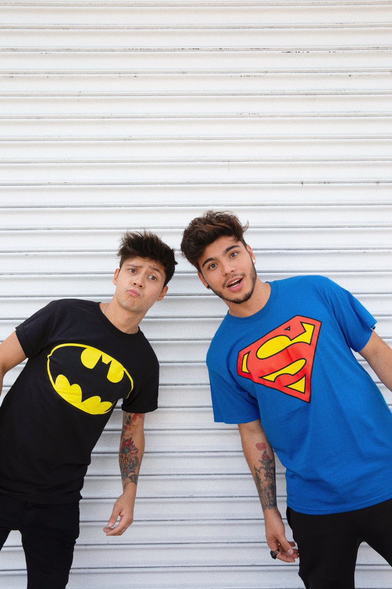 villalobossebas's tweet photo. 2013 vs. 2018
No sé cuántos cumpleaños llevemos juntos, pero de aquí en adelante espero estar todos 🎈

Feliz cumpleaños, zorra :) te amo https://t.co/1F0dfKyqNc