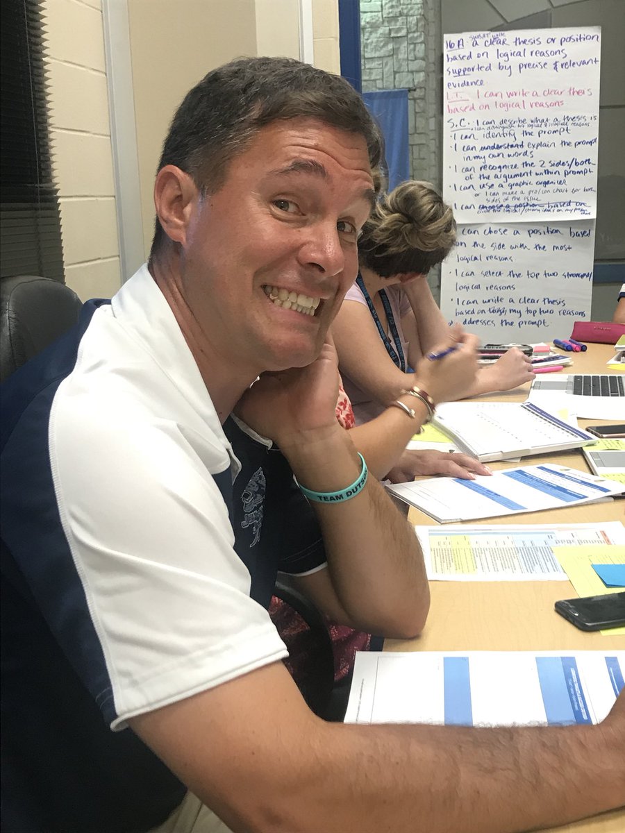 ReadWriteNEISD's tweet photo. Love working with these amazing E2 teachers!! 🤓🧠🎯🌀 #teacherclarity #trusttree #plcparty @coachstone888 @CTJohnsonHigh https://t.co/jt6HSXIDPF