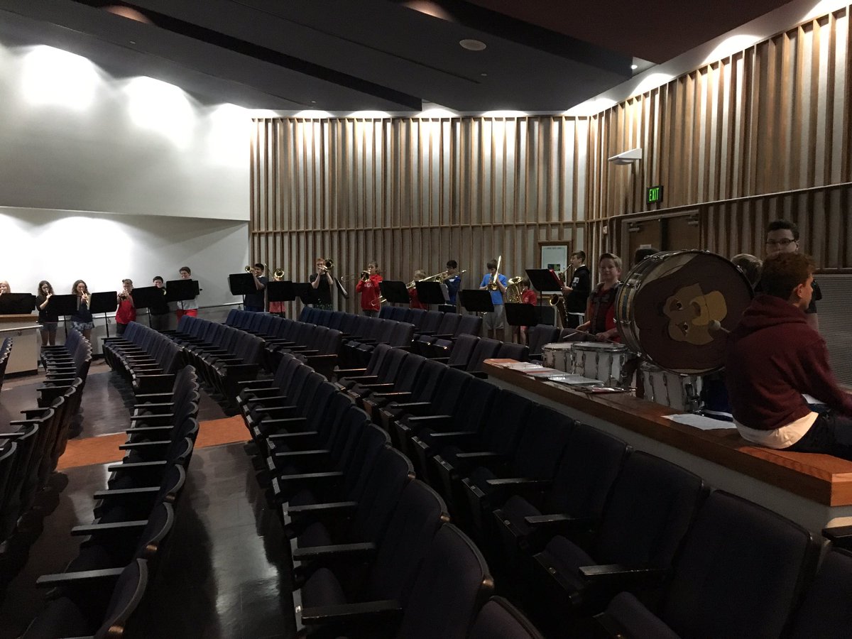 JRCecc's tweet image. Students participate in Positive Behavior Supports assembly today!