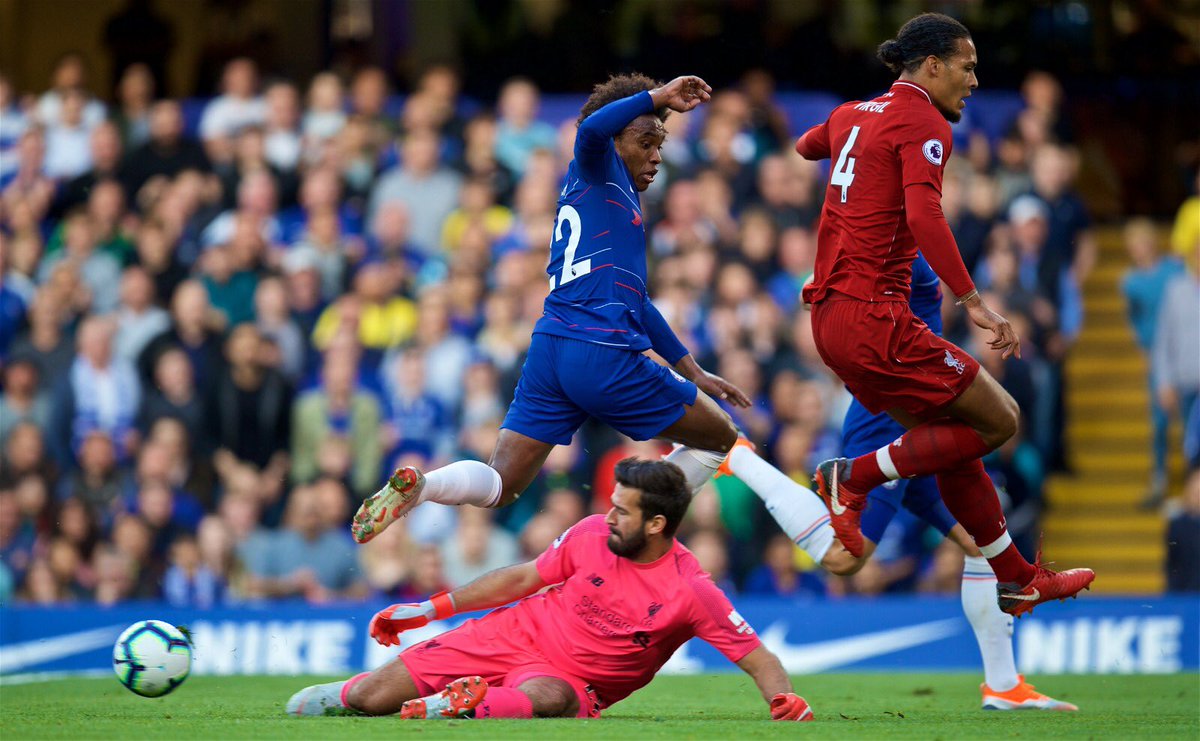 Alissonbecker's tweet photo. #Deusnocontrole #YNWA https://t.co/cHs3dMLFtY