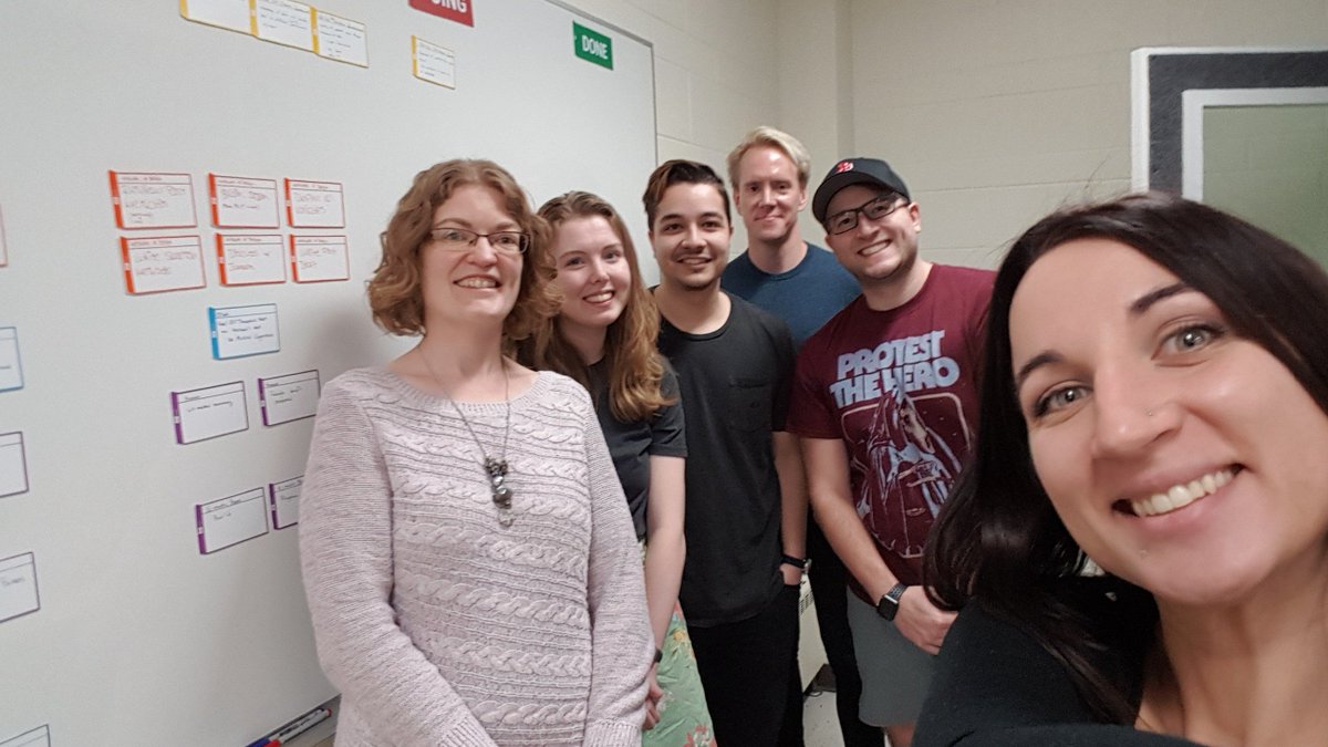 janeenloehr's tweet photo. My lab is experimenting with Agile this semester. First #sprint planning session complete! #AgileFaculty #patboard https://t.co/EwBDRRMXQY