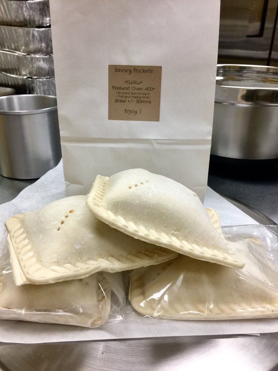 savorypockets's tweet photo. Happy October 1st #TampaBay!  Did you know our #meatpies are also available #Frozen to #bake at home! https://t.co/yFEmrycekt