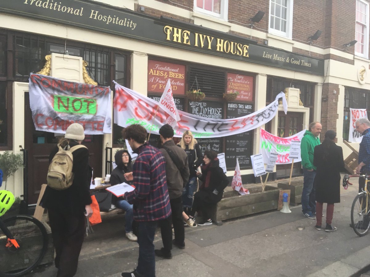 ivyhouseunion's tweet photo. If you’re in London! Come join us on the picket line this evening! #notozerohours #savetheivyhouse #reinstatetheivyhouse4 https://t.co/JeeOgjZVxv