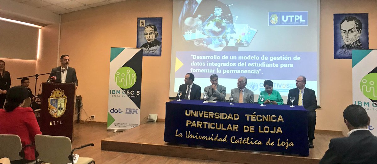 utpl's tweet photo. 📌 @JP_SuarezChacon vicerrector de investigación -#UTPL “El rol de la universidad es cumplir los retos actuales, es por ello que tenemos un campus denominado parque científico y tecnológico con el fin de aportar a la sociedad”#CSCEcu5 🙌🏼🌐 #IBMCSC https://t.co/7CKYNzFKbM