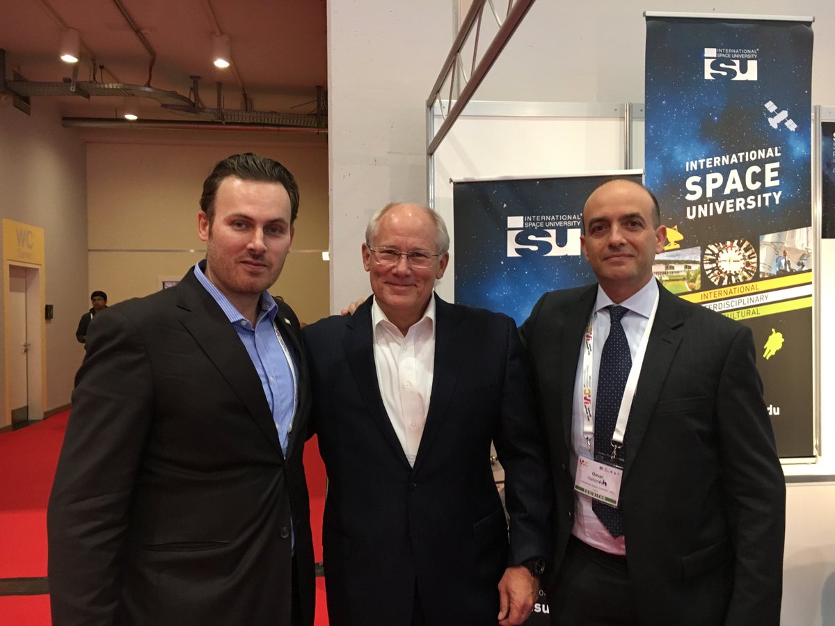 ISUnet's tweet photo. #SSP director Omar Hatamleh #AndyAldrin #SSP alum Bernd Weiss @ISUnet https://t.co/avJbf57mNX
