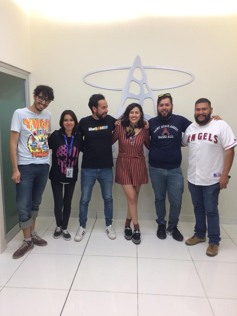 TechBeatRadio's tweet image. Gracias a @UdeGAMES por venir a entrevista a #TechBeat 🔥