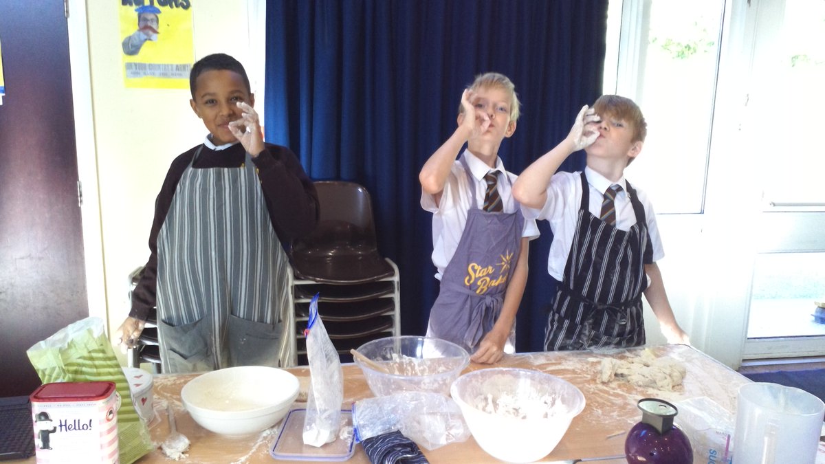 olsyear6's tweet photo. Fabulous fun doing the Year 6 "Great Bread Roll Bake Off". #olsdt https://t.co/thRUi0SFsv