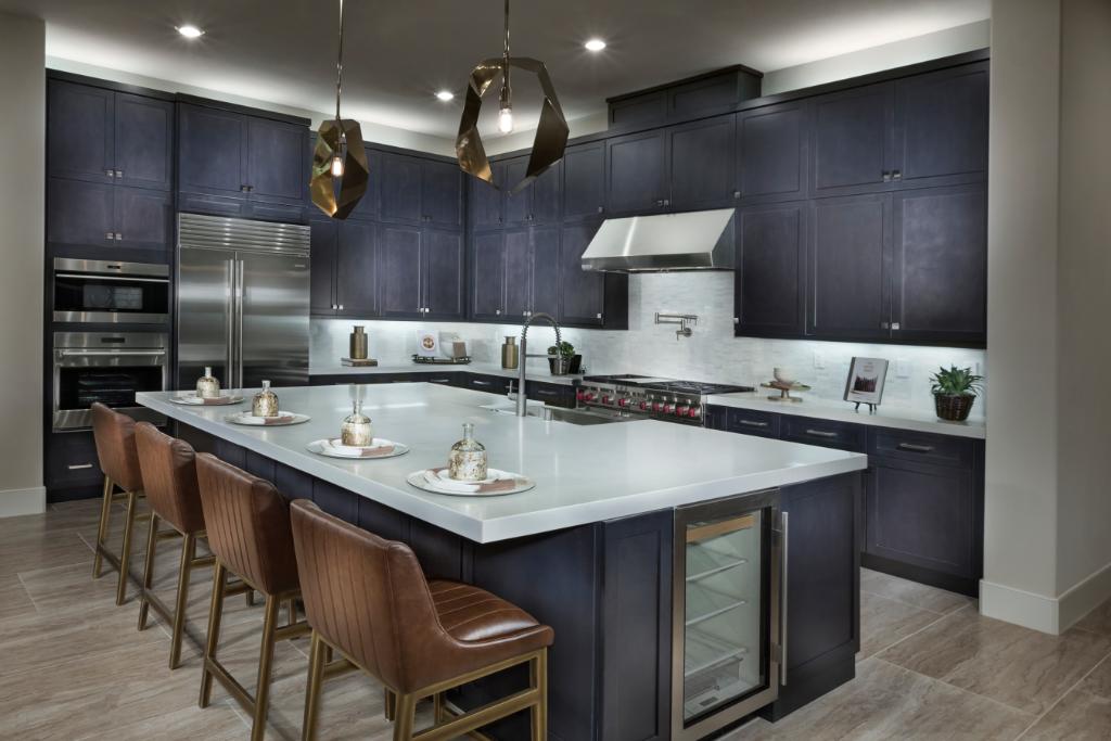 LennarSoCal's tweet photo. Can you imagine this kitchen being yours? Crescendo at Cadence Park offers 4-5 bedrooms, 4-5 baths and 4,102-4,585 square feet! Visit or call today for move in ready homes! 
#Crescendo #CadencePark #IrvineCA #CallUsToday #MessageUsToday #PhotoOfTheDay https://t.co/idO8Y0x281