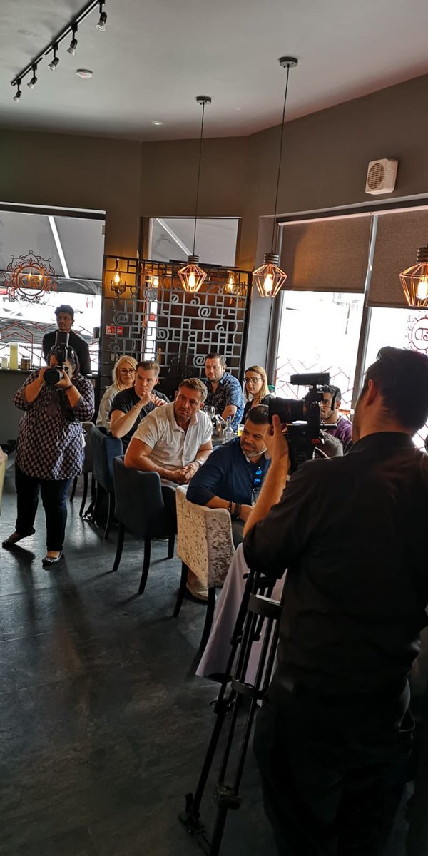 DeccanTiffin's tweet image. Me holding forth about my food to a full house at my Supperclub ‘A journey through Awadhi and Mughlai Cuisine’ with @NCSupperClub and @ArupKDasgupta in London yesterday.