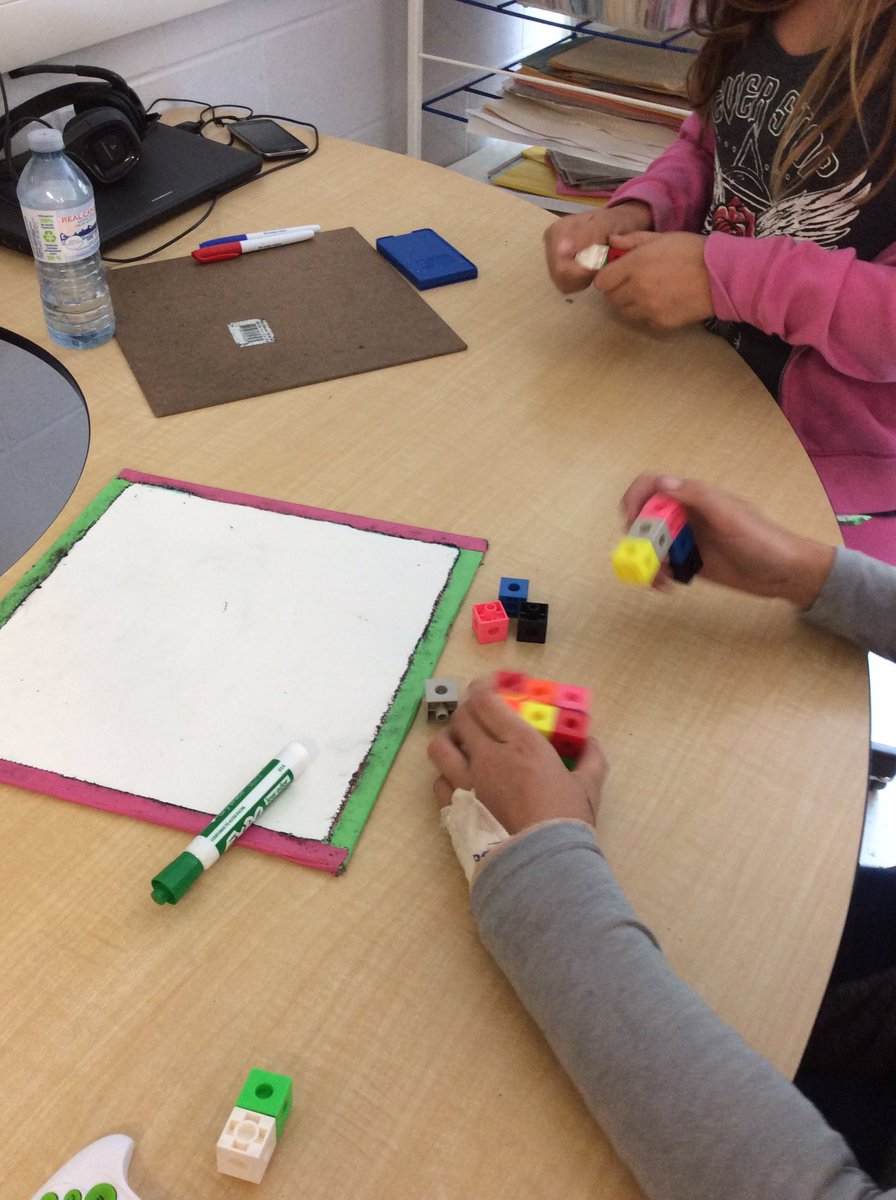 JamesKeatingES's tweet photo. Spatial awareness &amp; strategizing....building challenge! https://t.co/SW0CDLciUK