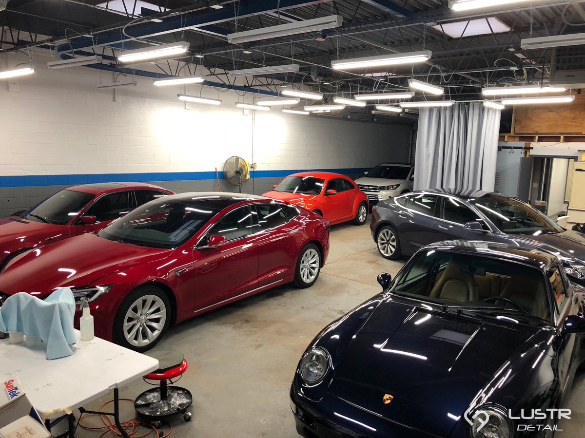 LUSTRDetail's tweet photo. To say we’re busy is an understatement. Lots of projects on lots of cars.
#lustr #lustrautocare #lustrdetail #ceramiccoating #paintcoating #22ple #chicagoppf #suntek #xpel #3m #chicagoclearbra #chicagowindowtint #chicagodetailing #bmw #porsche #vw #tesla #toyota #lustrit https://t.co/Ds63L06U96