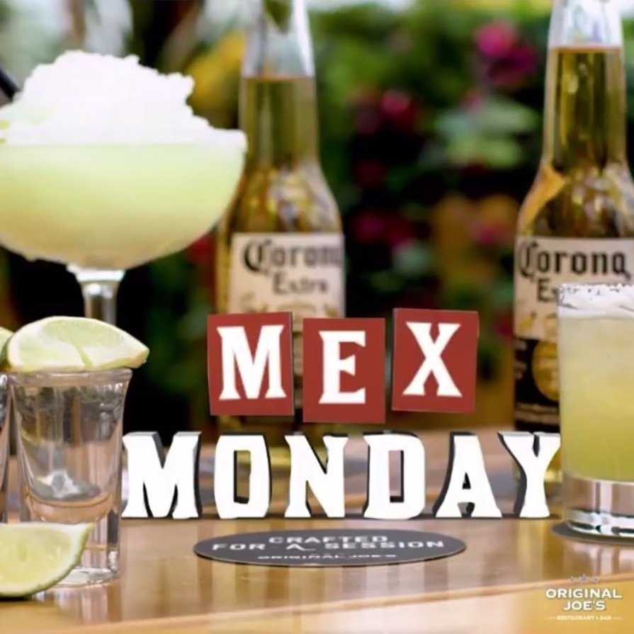 OJsFtSask's tweet photo. Who said Mondays had to be boring?
Spice it up with build your own #nachos | $6 #corona | $8 blended #margarita | and tasty #tacos | Happy hour every day from 3 to 6, and 9 to close ✌#eatlocal https://t.co/cEJ5sckjvY