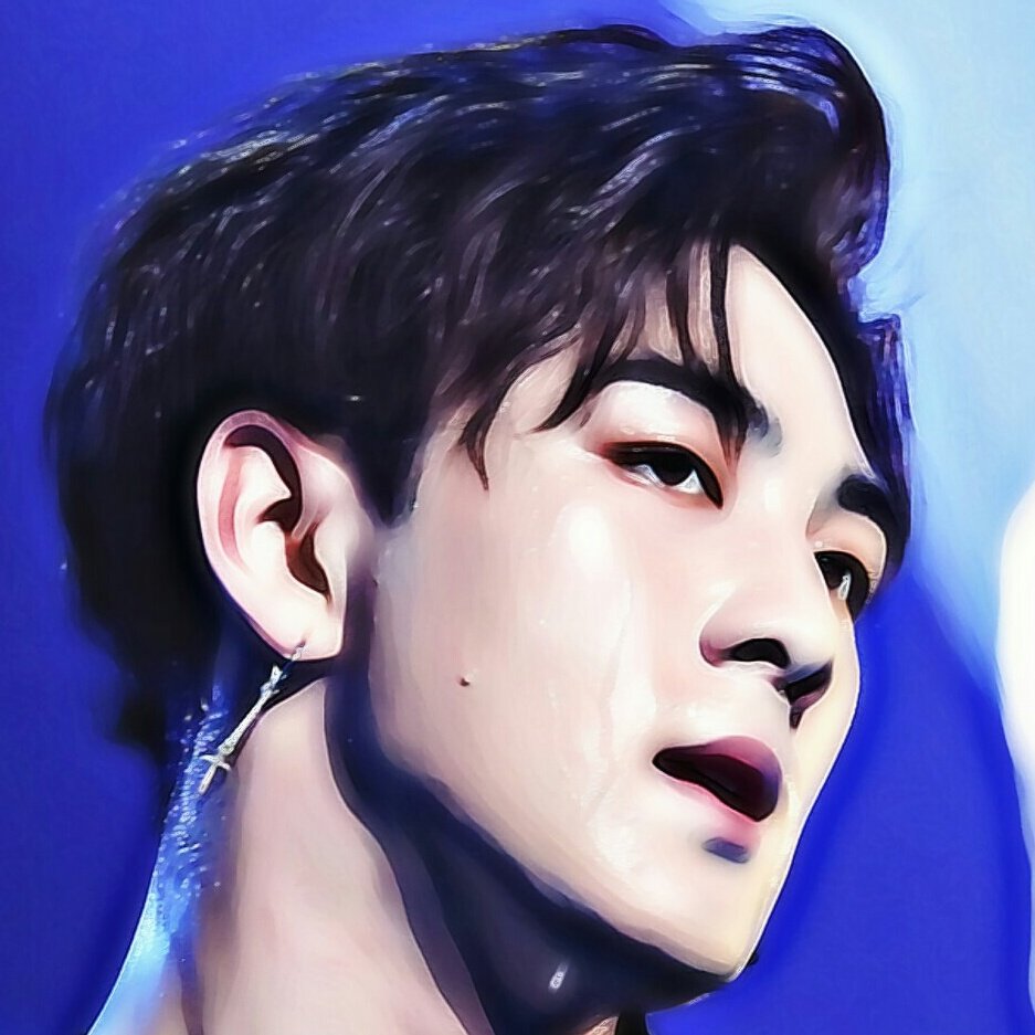 SingTO_xx's tweet photo. #NewProfilePic https://t.co/4OvsVmqkZX