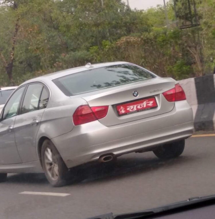 anshuldixit's tweet photo. NCR roads are full of such vehicles. @gurgaonpolice @DelhiPolice why is there no fear of law in people? why don’t you take action against them? @cmohry @ArvindKejriwal if you guys get some time from your petty politics please do something about law and order in NCR. @HTGurgaon https://t.co/NcztxFSk1n