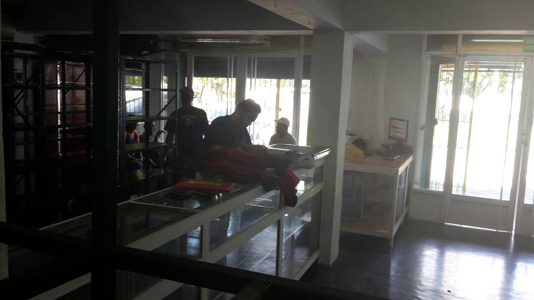 SucreSacs's tweet photo. Bermúdez|| inspección por instalación de farmacia  FarmaDescuento, sucursal Carúpano #DMC #ControlSanitario https://t.co/iPdiae89Pc
