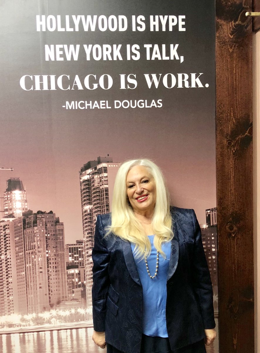 meanestwoman's tweet photo. Sharing tips to help women succeed and lead in business with @WGNNews today in #Chicago https://t.co/2Dk4bTMuQw #ChicagoisWork #FemaleEntrepreneur https://t.co/iPVQ4cCpPU