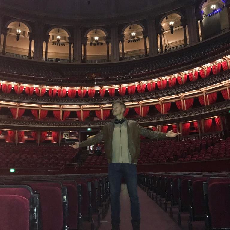 DanOlsenMusic's tweet photo. Soundchecked at @royalalberthall to perform for the @Save_WildTigers tonight. #ambassador for #savewildtigers https://t.co/hE5eyGCBR6