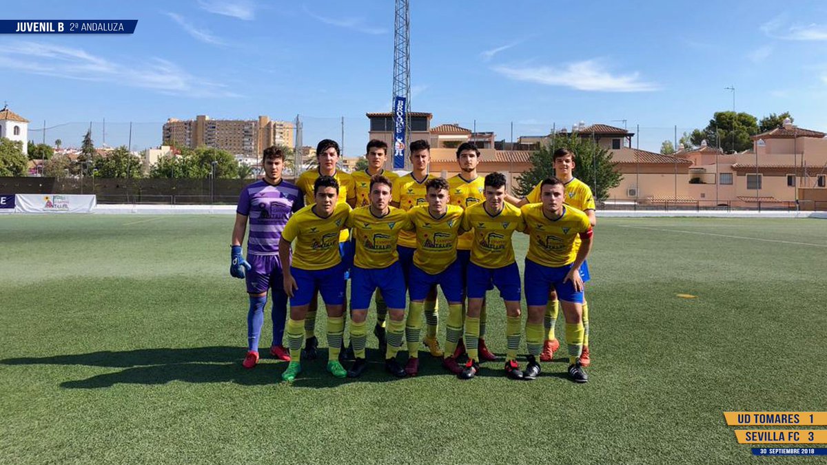 UD_Tomares's tweet photo. 📸 GALERIA | Unión Deportiva Tomares #Temp1819 ⚽️ https://t.co/ABiXp7wNO6