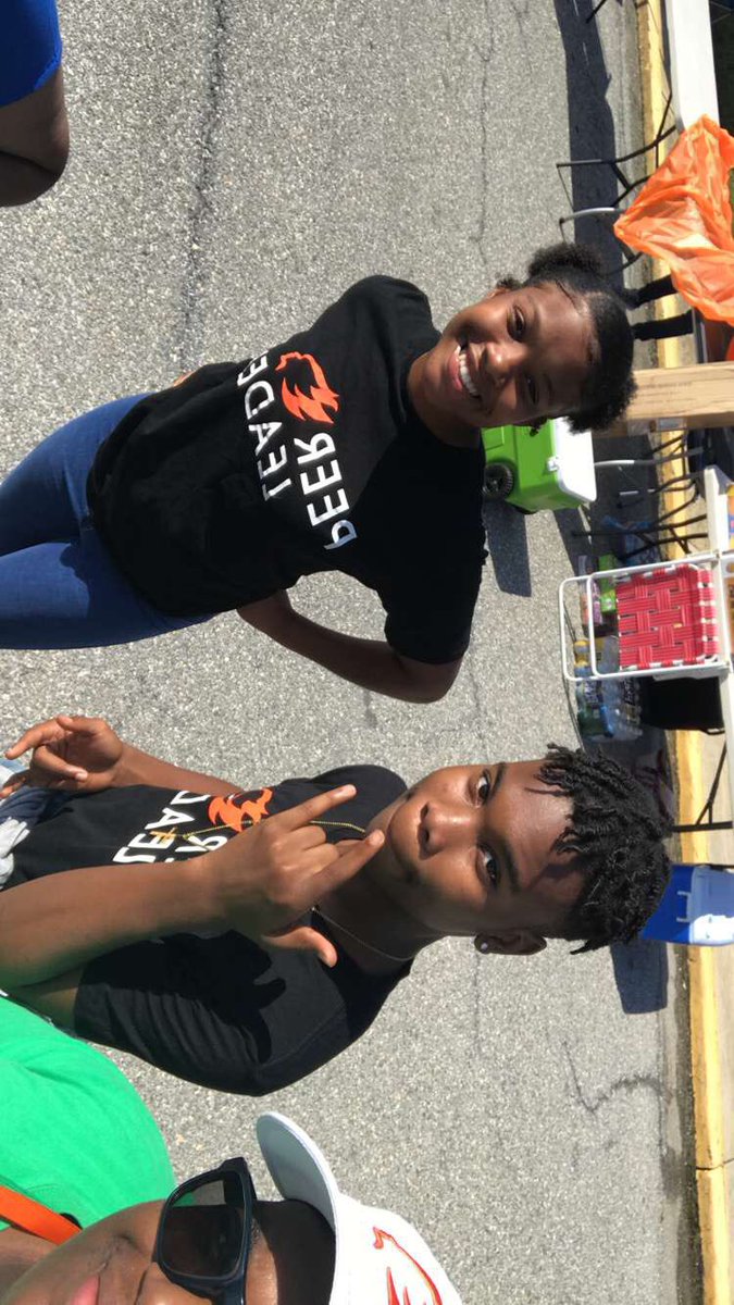 Surrattsville Peer Leaders tweet media