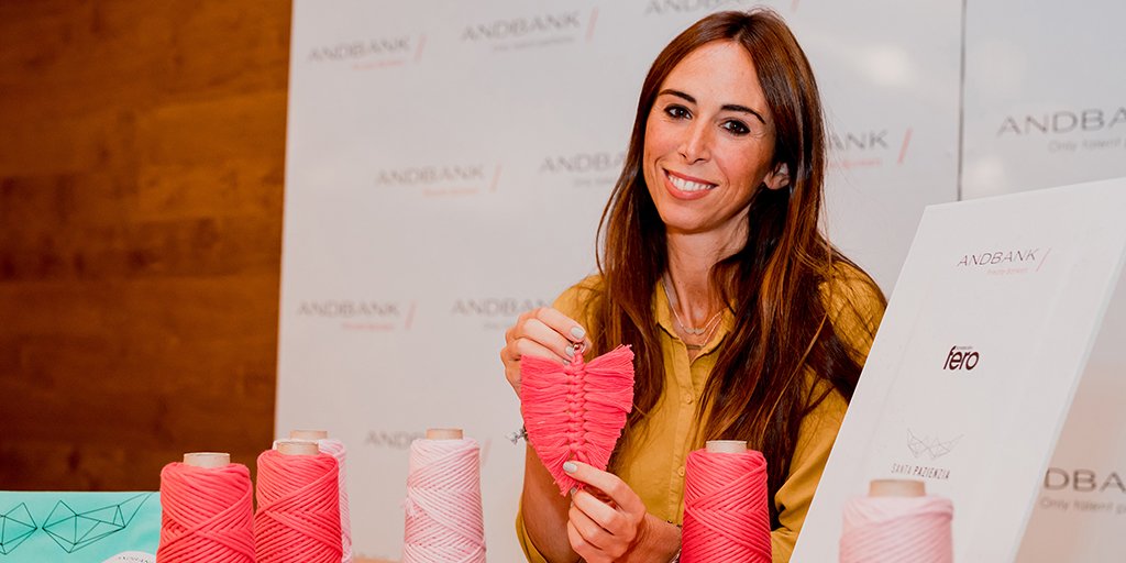 AndbankAND's tweet photo. Taller solidari organitzat per Andbank Andorra i @SantaPazienzia amb l'objectiu de recaptar fons per la lluita contra el cáncer, vols participar-hi? Aquí trobaràs tota la informació:

https://t.co/GCEcnxxyFu

#AndbankSolidari #Andbank #Andorra @FundacionFero https://t.co/ne8E2sYm62