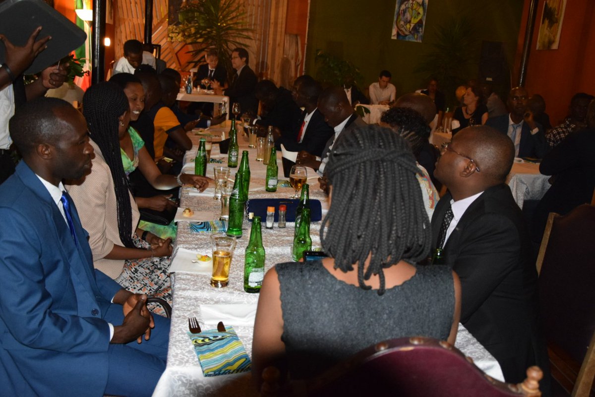 RTNBurundi's tweet photo. Cérémonies de remise du Prix du Ministre Japonais des Affaires Étrangères à la fédération #Burundiaise de #Karaté (#FEBUKA) au Restaurant Vinoteque @MairieBuja https://t.co/vAAcbpTN4c