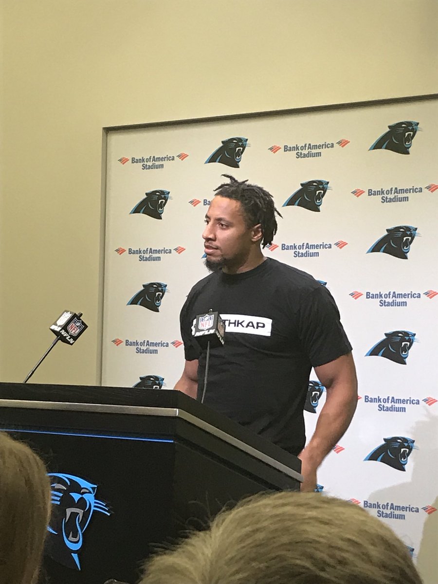 jjones9's tweet photo. Eric Reid is here wearing an #IMWITHKAP shirt https://t.co/Gt846j1DC0