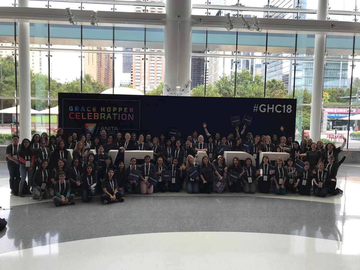DNevesSantos's tweet photo. Back in London, I'm so proud and energised by last week's #ghc18 Thank you to all my #lifeathomeaway #lifeatexpedia colleagues who made it happen, to all students, women who I had the pleasure to meet - special shout out to the Brazilians of Grace Hopper! Looking fwd to #ghc19 🙋 https://t.co/vlCL9pxQ4v