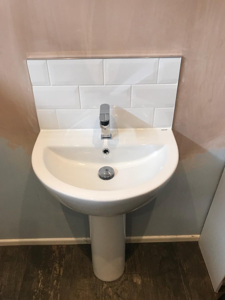 plumbedwright's tweet photo. #bathroom change done a couple of weeks ago. After pictures https://t.co/xZSTXTcOml