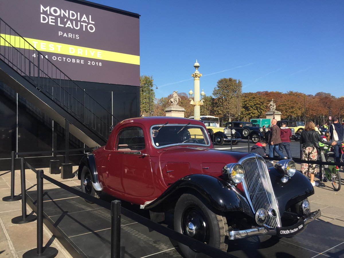 Célébration Centenaire Citroën tweet media