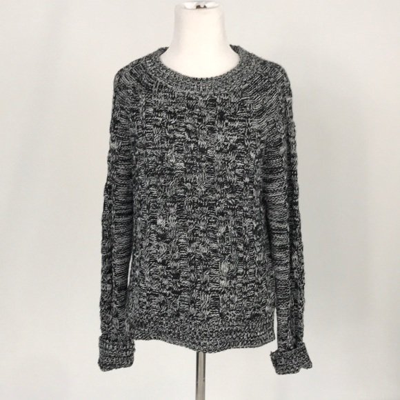 project3five's tweet photo. So good I had to share! Check out all the items I'm loving on @Poshmarkapp from @101_cats_Posh #poshmark #fashion #style #shopmycloset #activeusa #bethbowley #anthropologie: https://t.co/ggGKzn8D4Q https://t.co/CnvFGh4Os2