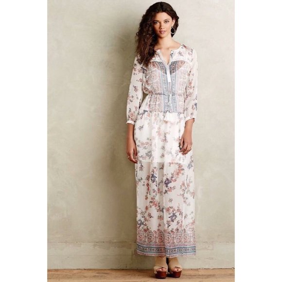 project3five's tweet photo. So good I had to share! Check out all the items I'm loving on @Poshmarkapp from @101_cats_Posh #poshmark #fashion #style #shopmycloset #activeusa #bethbowley #anthropologie: https://t.co/ggGKzn8D4Q https://t.co/CnvFGh4Os2