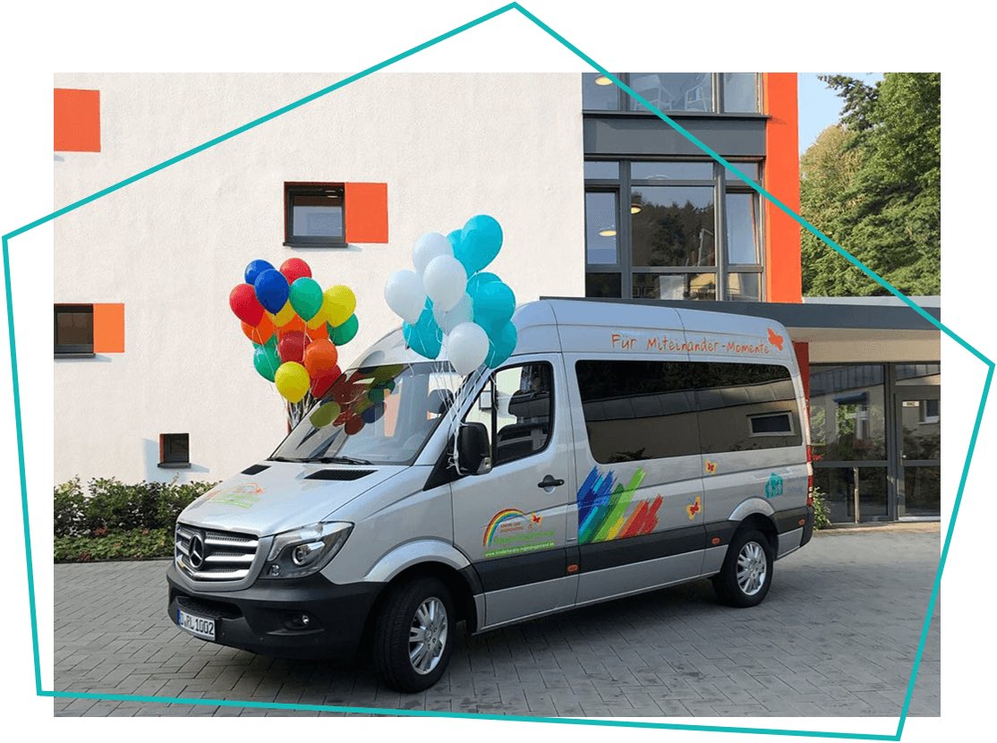 TKStiftung's tweet photo. Neues am #TagderStiftungen:

Dem #Regenbogenland in #Düsseldorf haben wir einen Sprinter finanziert. Damit ist endlich ein komfortabler Transport der Kinder möglich. Zusätzlich können ab sofort auch Ausflüge in einer größeren Gruppe geplant werden:

https://t.co/SjuUUmhdyv https://t.co/VFjLn9L6qc