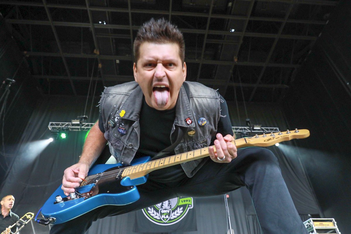 Thanks to <a href="/LessThanJake/">Less Than Jake</a> for the fantastic photo opportunity during #ScallywagFest at <a href="/WhiteRiverAmp/">White River Amp</a>!