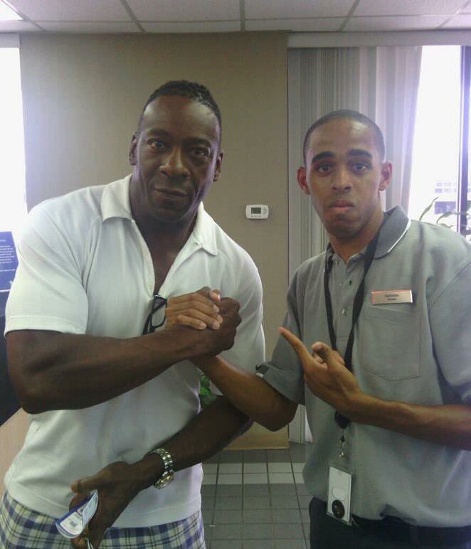 This was a long time ago when I was working with Avis Car rental....got a chance to meet and chop it up with my guy @BookerT5x he’s a cool dude much respect to him 👍🏻🙏🏻💯🔥 #CanYouDigItSucka