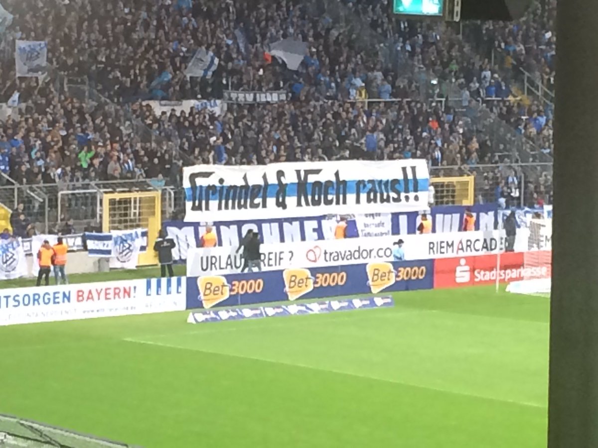 endres_edgar's tweet photo. Löwenfans beschäftigen sich viel zu sehr mit dem DFB. Die Mannschaft braucht den Support #M60FWK https://t.co/KbnkcqZTS2