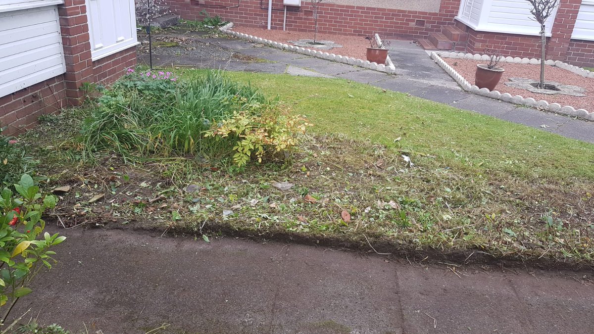 essentials_plus's tweet photo. Massive garden renovation today for Mrs O'Brien.Some before &amp; after photos.Nice job team #EssentialsPlus offers on the job training, with real practical work skills, &amp; a salary while you learn. #SupportingourCommunity #NorthAyrshire #TCB @DYWAyrshire @NAC_CEO @NAC_Leader @NAHSCP https://t.co/s5VPs72j7I