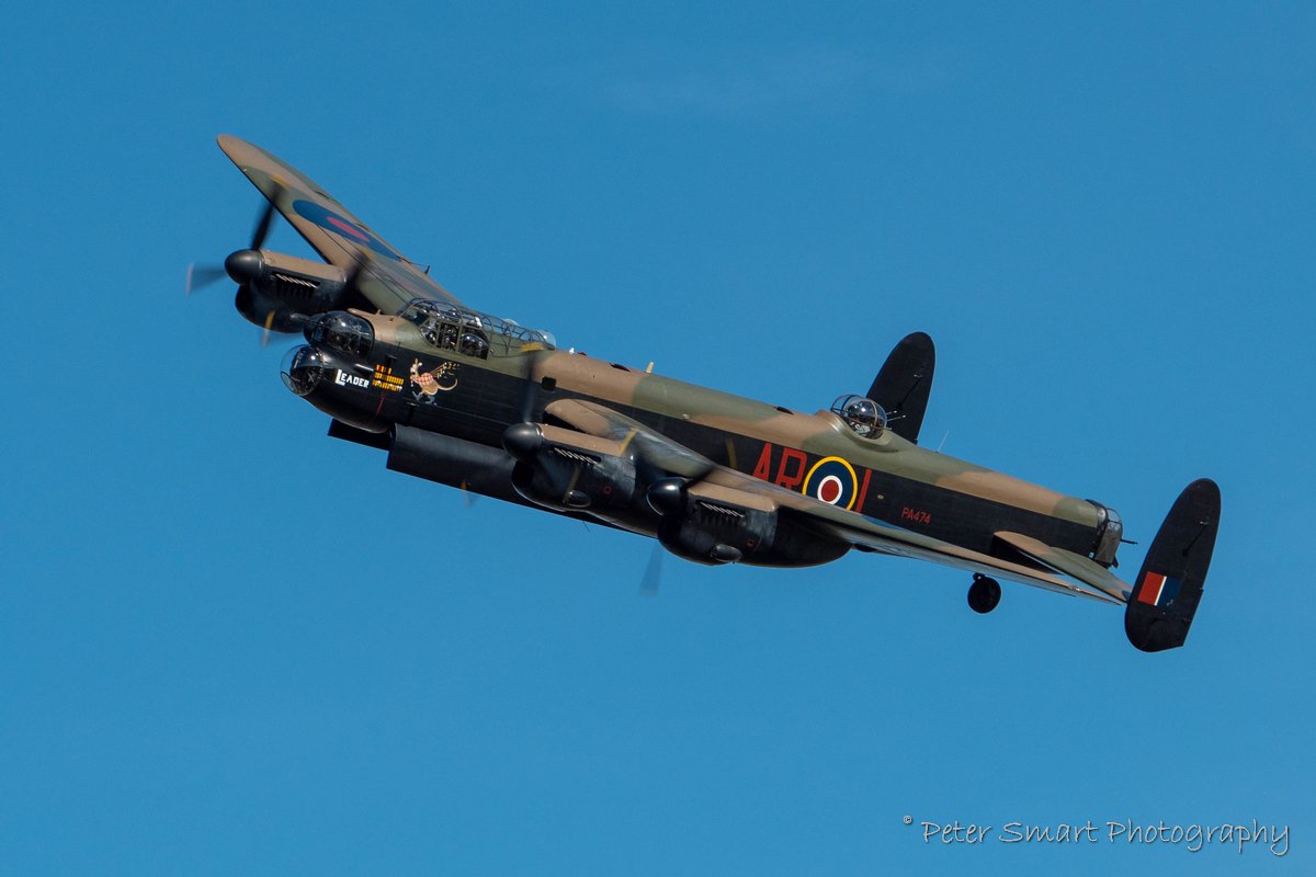 Peter_Smart's tweet photo. First sortie of the afternoon by @RAFBBMF with Lancaster B1 PA474, Spitfire LFIXc MK356 &amp; Hurricane IIC LF363 at @LincsLancsAssoc Members Day at RAF Coningsby 29/9/18. Thanks tp everyone involved for organising such a fantastic day! Further images https://t.co/YhiQOSGJOj https://t.co/owPnQLsE72