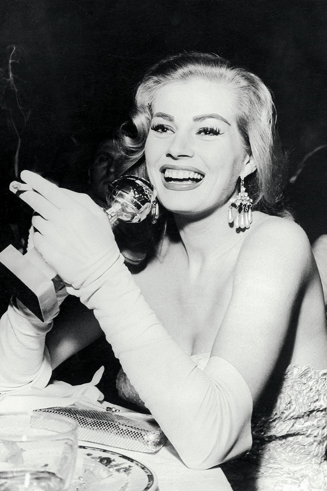 Happy Birthday to Anita Ekberg, born Sept 29. 