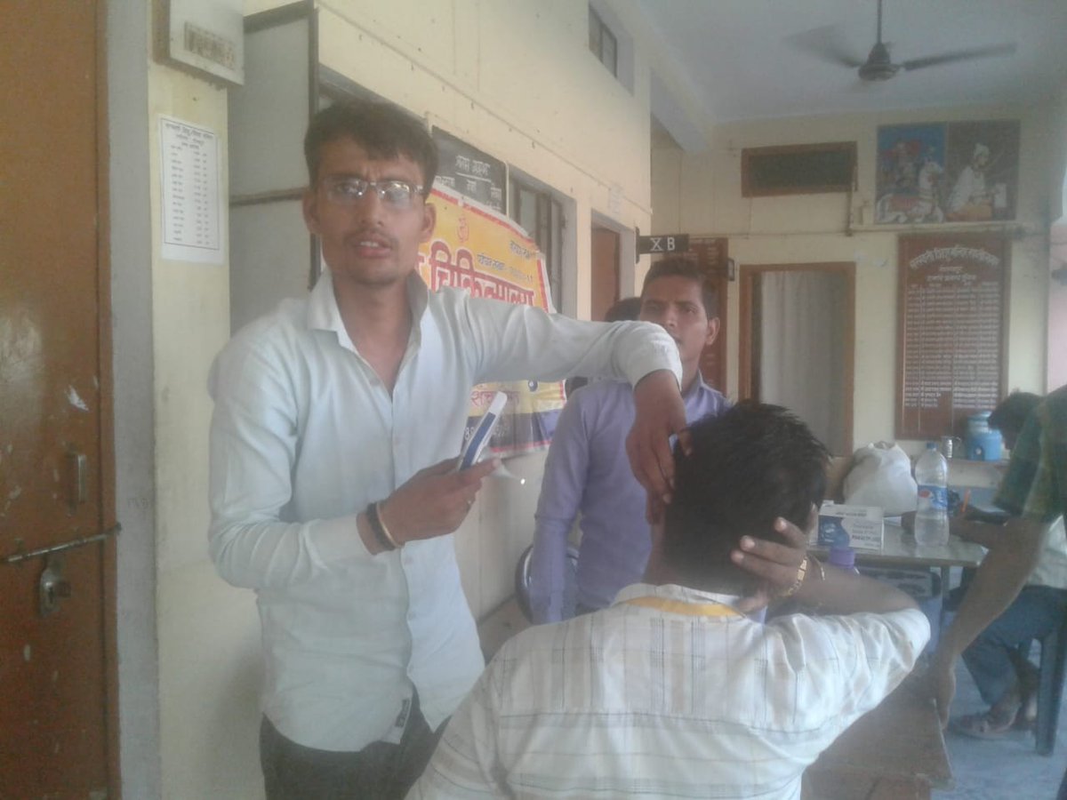 anantgkp's tweet photo. To day 1/10/2018
#सचलचिकित्सालय medikal cap in #gorakhpur #raptinagar #sewabharti https://t.co/b68X62PmPY