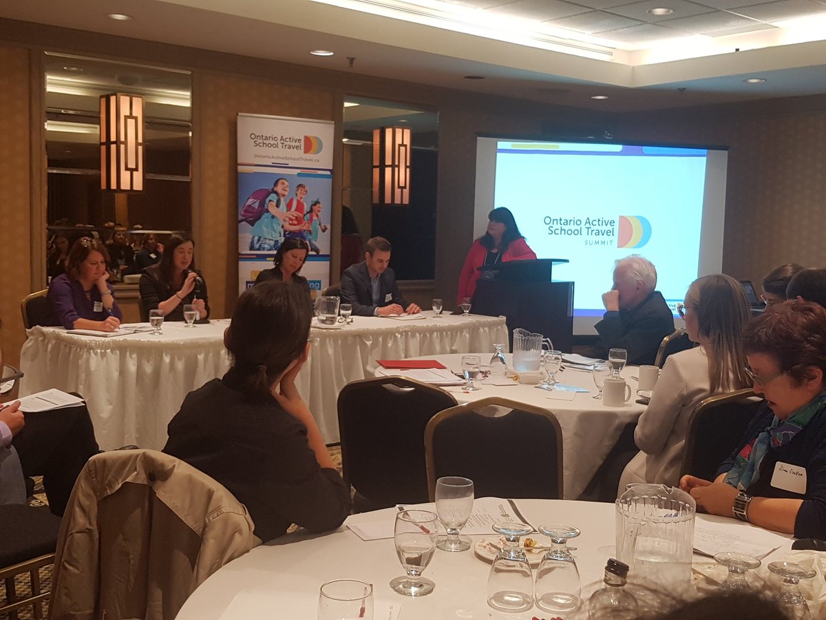 OntarioAST's tweet photo. Colllaborating with staff champions, political champions & community partners helped @ON_EcoSchools advance active school travel in Toronto #OASTS2018 #active2school https://t.co/wBoDdcHRhq