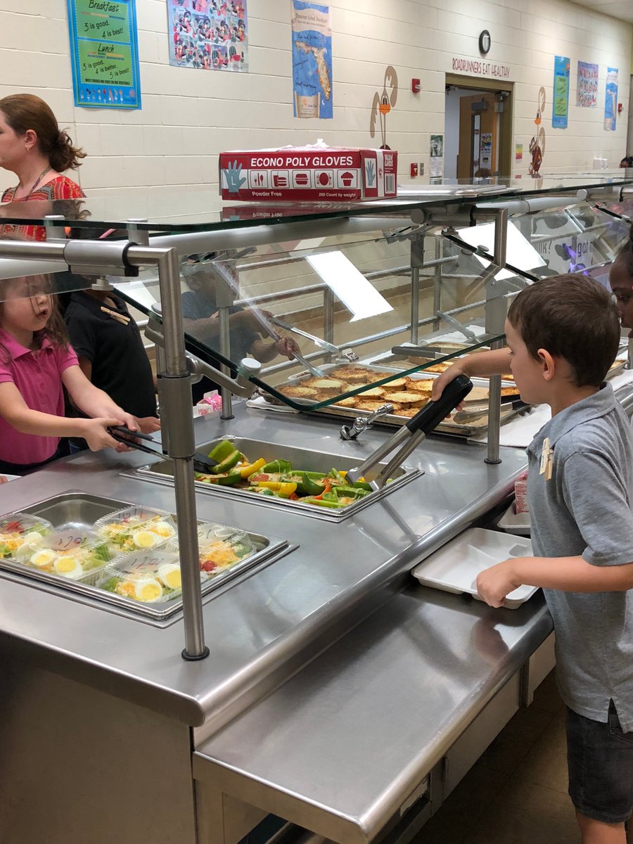 FlaglerCafeEDU's tweet photo. Trying out a new recipe at Rymfire Elementary School!
Pepper Pizza
This recipe will be featured during National School Lunch Week, October 17th at all schools!
#NSLW18 #Rymfire #roadrunners #flaglerschools #Schoolfood #PepperPizza #yum https://t.co/uPGuj1NXHp