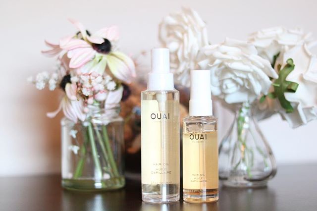 Fashstyleliv's tweet photo. What’s better than the @theouai Hair Oil? An XL Hair Oil bottle. Love this hair oil for my natural hair, extensions and even braids!! #bbloggers #lbloggers #fbloggers #ouai #ouaiobsessed #ouaiaddicted #jenatkin #haircare #hair #woc #afro #hairstylist #makeupartist #mua #make… https://t.co/vaLL3B1K89