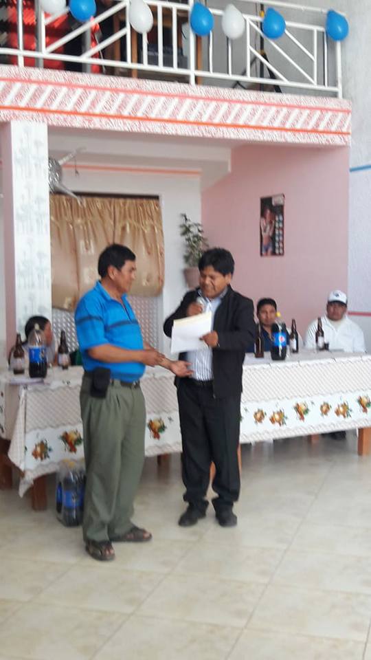 JDFATOS's tweet image. La J-DFATOS dependiente de la Secretaria General de Coordinación del G.A.D.CH  hace ENTREGA de la PERSONALIDAD JURIDICA a la "Junta Vecinal Cessa A" del 
Distrito 2 del Municipio de Sucre. Los vecinos quedaron agradecidos con el   Gobernador ESTEBAN URQUIZU CUELLAR