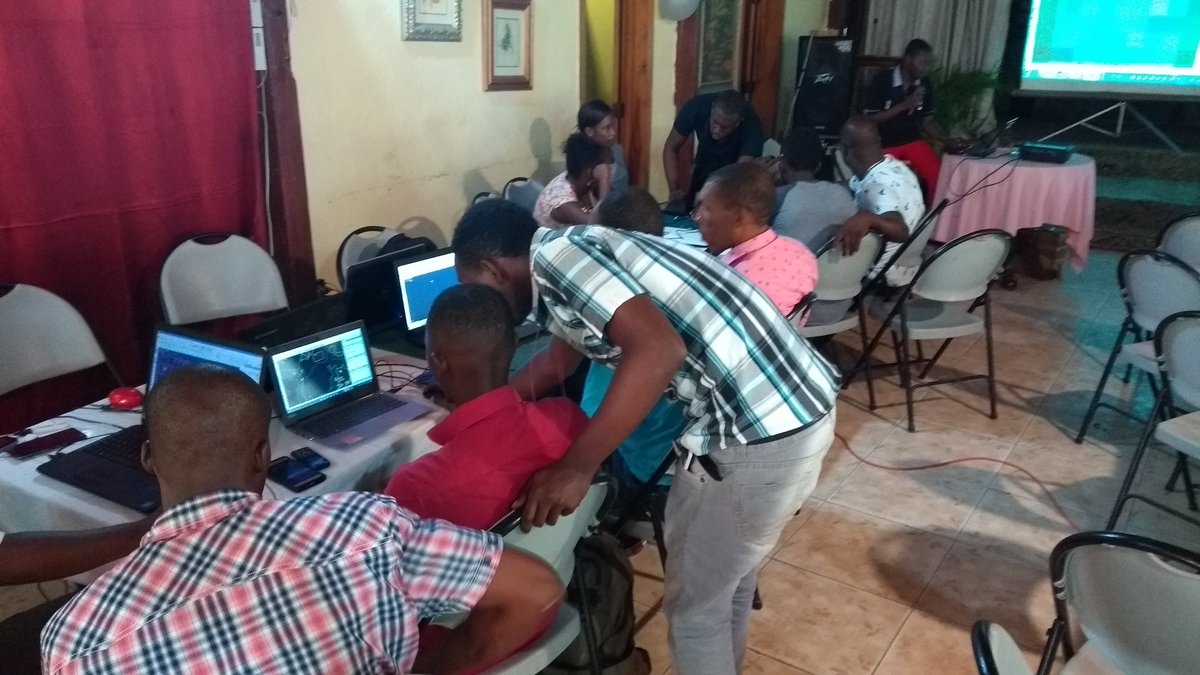 nicolas_chavent's tweet photo. #Ayiti #Haiti #ActionOsmHaiti2018 @IFHpap training in #SaintMarc: après presenting #OSM & @cosmhastm, running an #installParty #KitOsmSIGLibre @josm @osmtracker @osmandapp @mapillary, @REITECH5 @WedjiL @NouvoLib #Smith #Peres teach making #opendata in #OSM #map4ht #Francophonie https://t.co/JQFIQWYc1z