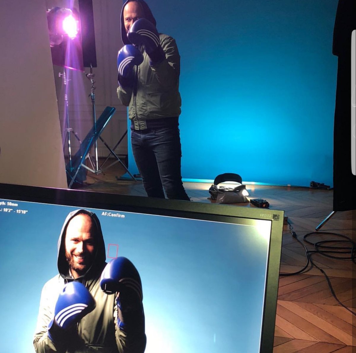 P_Reverdy's tweet photo. 🎥 Cette année encore, le jury des #GPCOMENT @CometEntreprise est plus motivé que jamais 💥 Ils et elles vous promettent de détecter les campagnes les plus décoiffantes, piquantes... 🔜 RDV le 22 nov pour découvrir la suite... #GPOFF https://t.co/m5fbfDhZUL