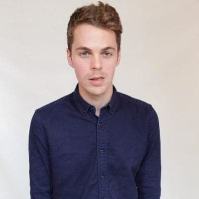 jollycomedyclub's tweet photo. UPDATE : Friday 5th October - 2 MORE TOP ACTS ON THE BILL 😄 -SAMEENA ZEHRA &amp; CARL CARZANNA https://t.co/QRNXh5Pxvy https://t.co/Na7iLY6INZ
