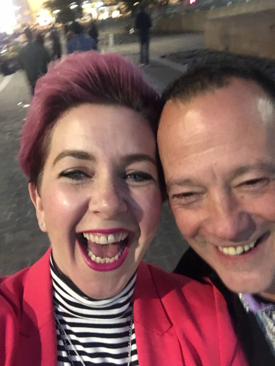 EmpowermentFord's tweet photo. 😊 HAPPINESS HACK 😊
.
| Laughter |
.
Never a dull moment with this one by my side. Here we are on the first of two nights out in Manchester this weekend. Tired now but totally worth it for the many laugh out loud moments. 
. 
#happiness #happinesshack #manchester #lifecoach https://t.co/jvJ5dlbEgL