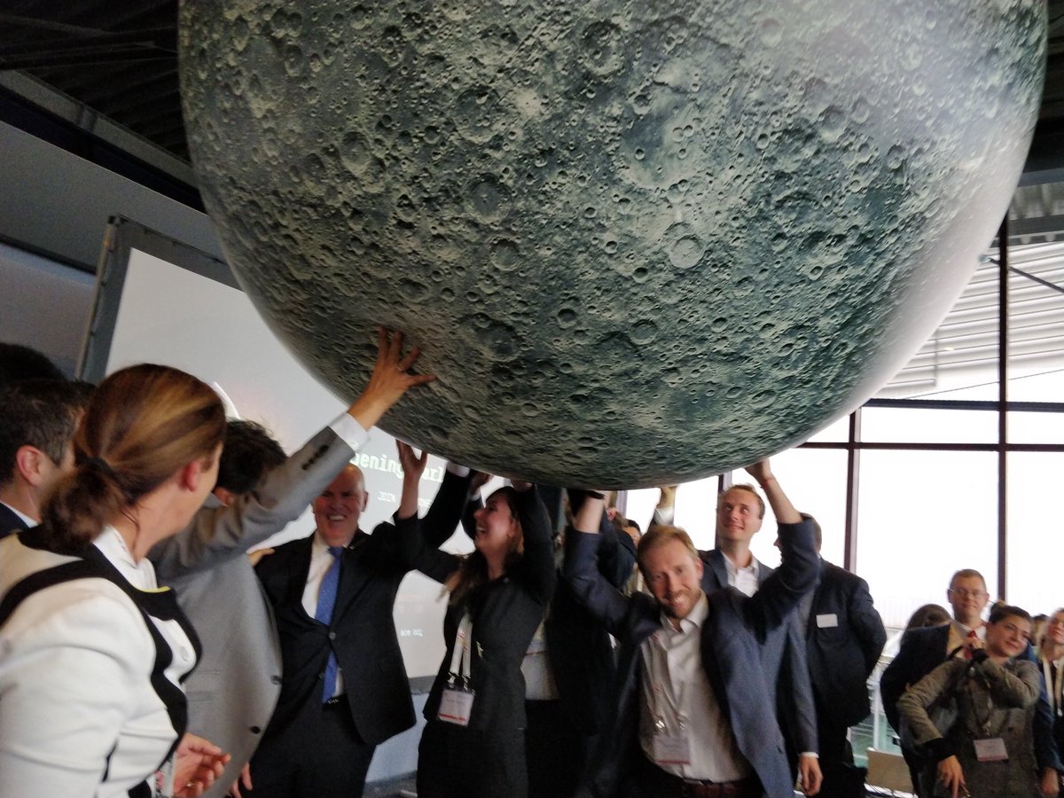 Space Mining Tech 🌑 tweet media