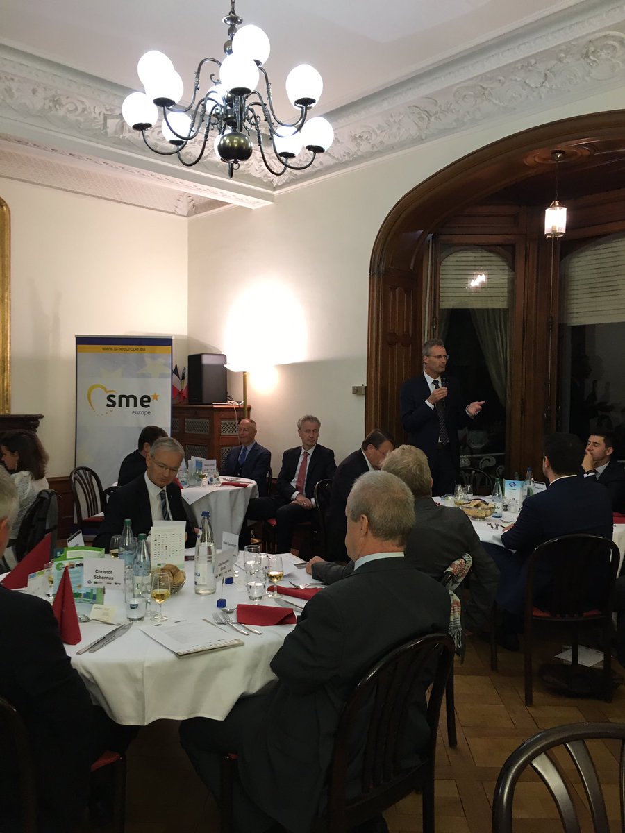 SMEEurope's tweet photo. Proposal for #crosscuttingCollaboration in #RoadMobility #Research @SMEEurope @connectsmes @ERTRAC_EU keynote Speech by Dr. -Ing. Stephan Neugebauer https://t.co/9X5iyZlqms